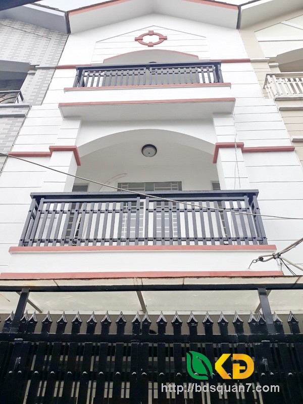 Bán nhà 2 lầu mặt tiền hẻm 5m Phú Thuận quận 7.